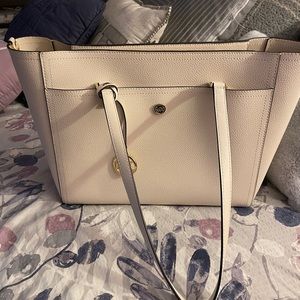 Michael Kors white MAISIE LARGE PEBBLED LEATHER 2-IN-1 TOTE BAG